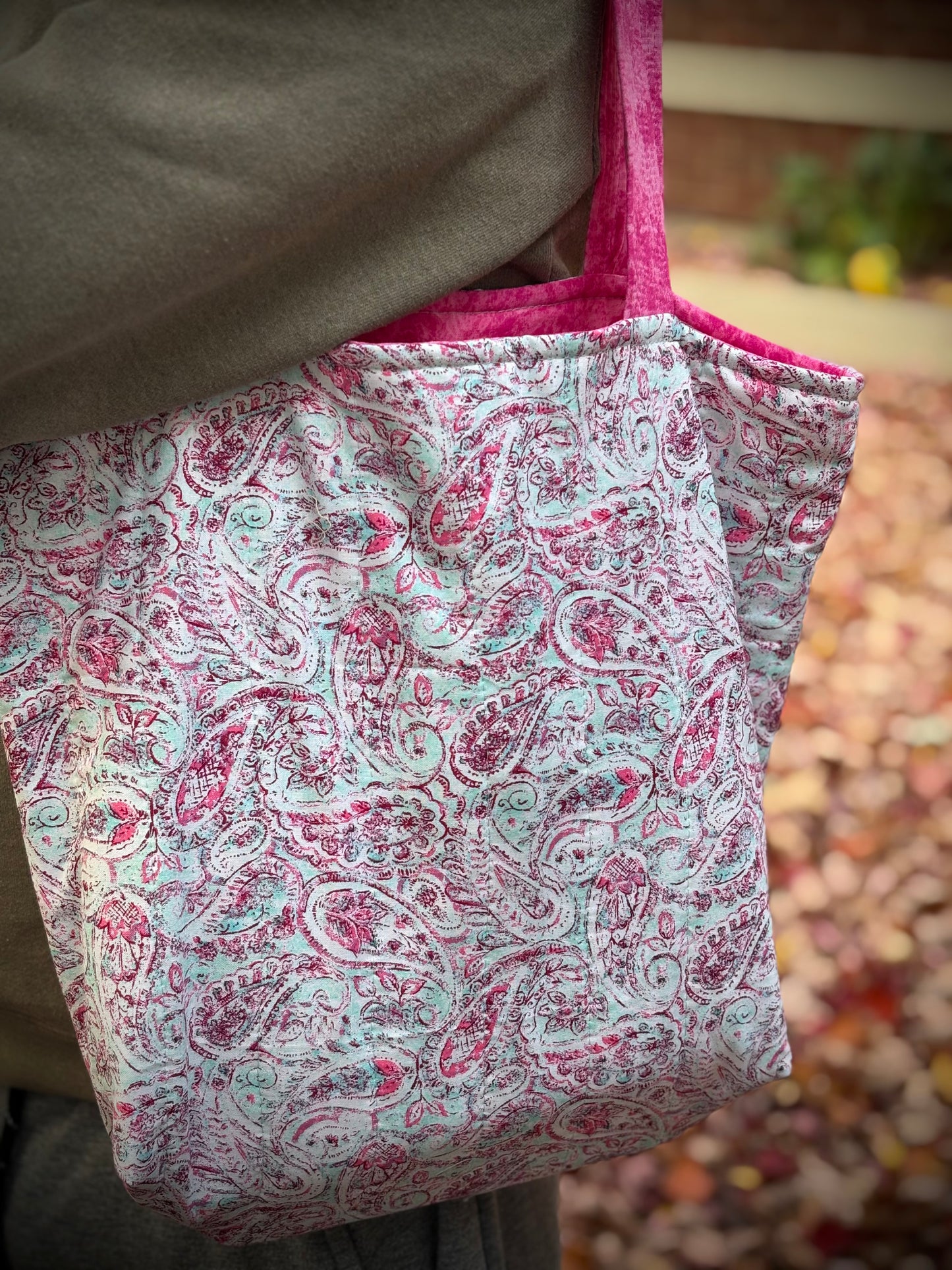 The Bucket Tote in Pink Paisley