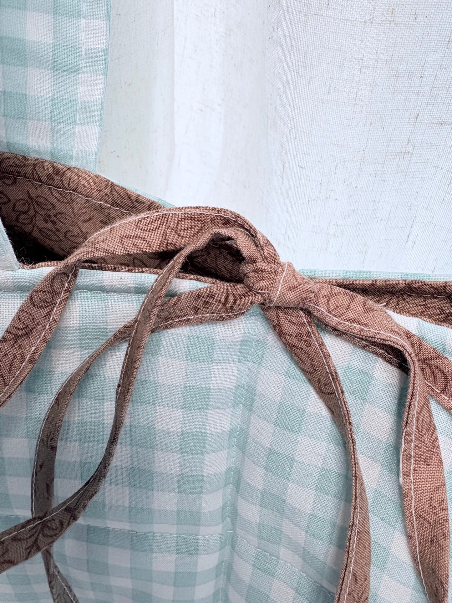 The Boxy Tote in Mint Chip